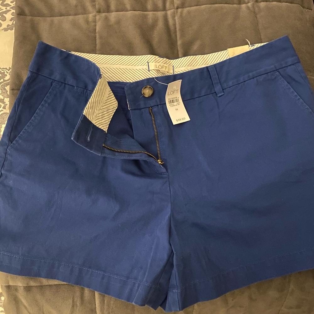NWT Ann Taylor Loft Blue Chino Shorts Sz 14